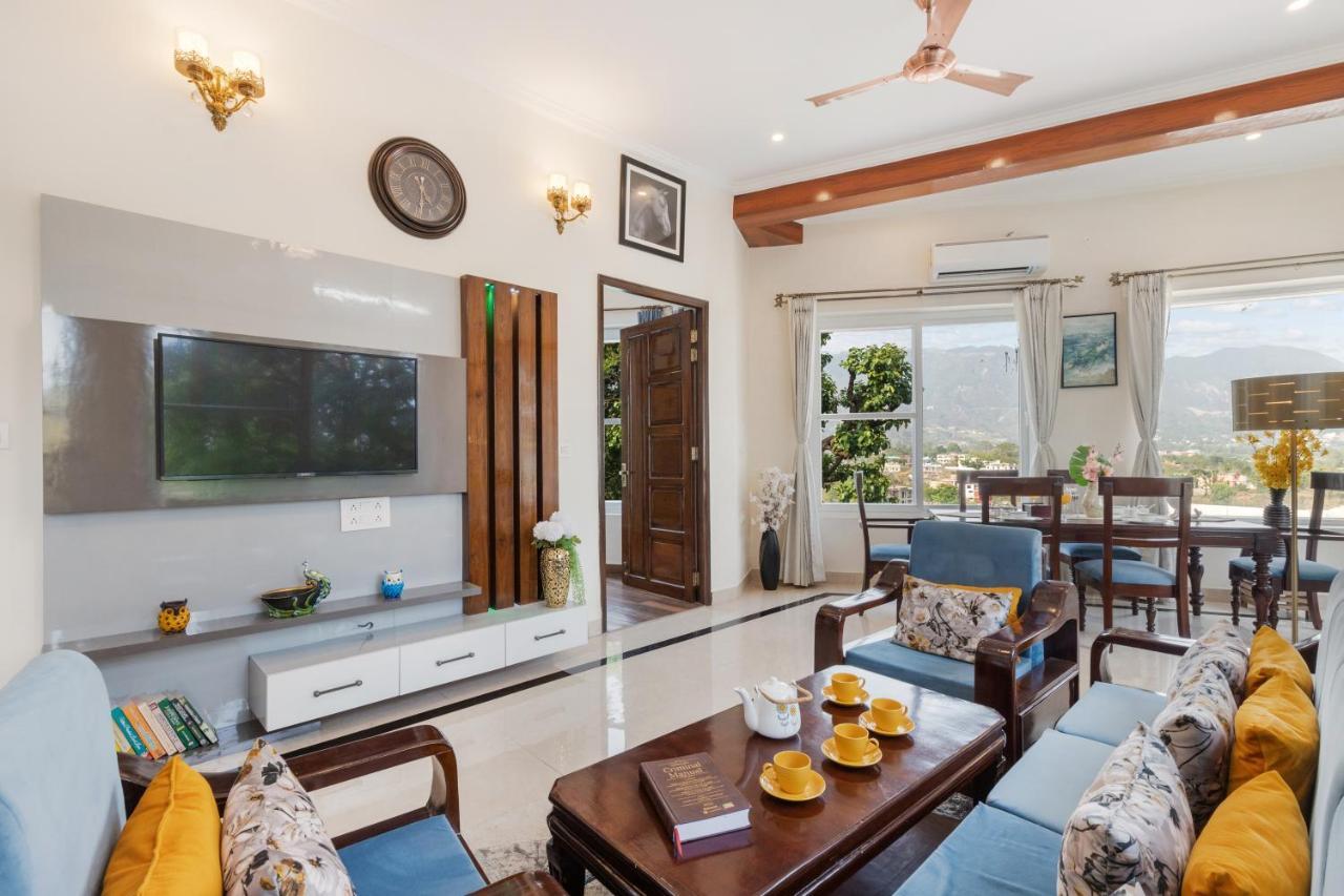 Saffronstays Asher House, เดห์ราดุน ภายนอก รูปภาพ
